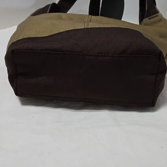 Columbia Green and brown purse with flower graphic Zipper Closure And Two Pocket - Picture 4 of 9